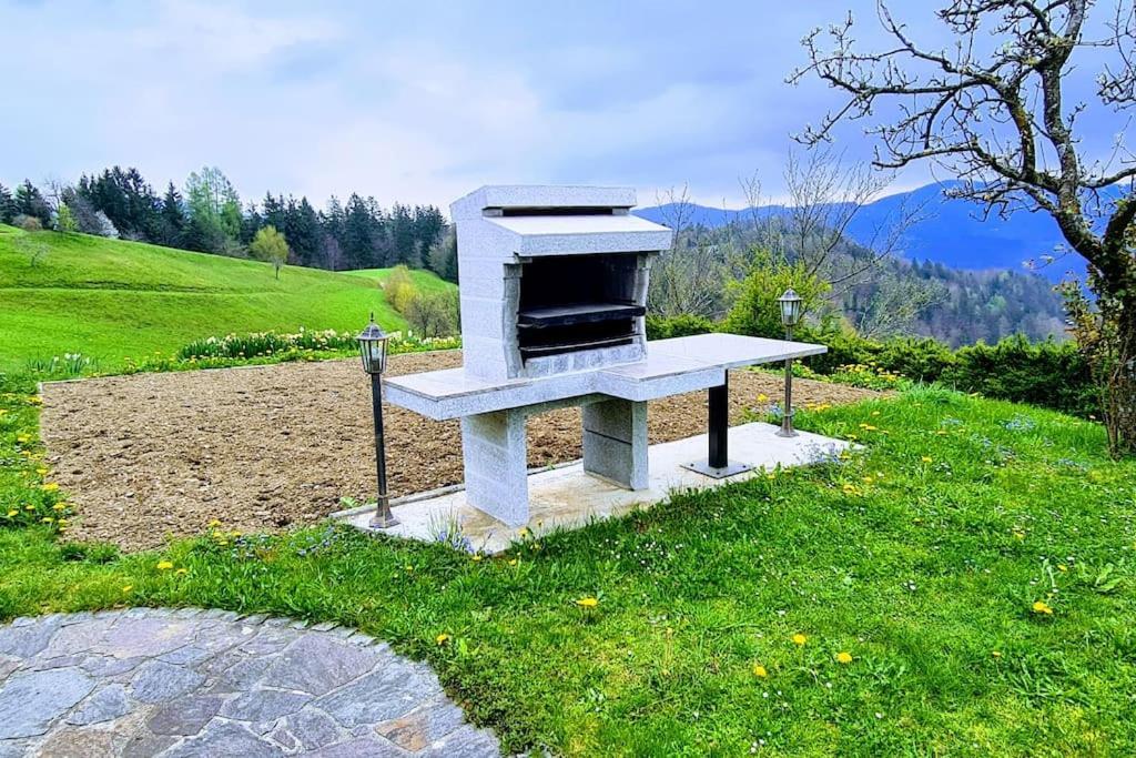 Heaven Can Wait Country Retreat Poljane nad Skofjo Loko Exterior photo